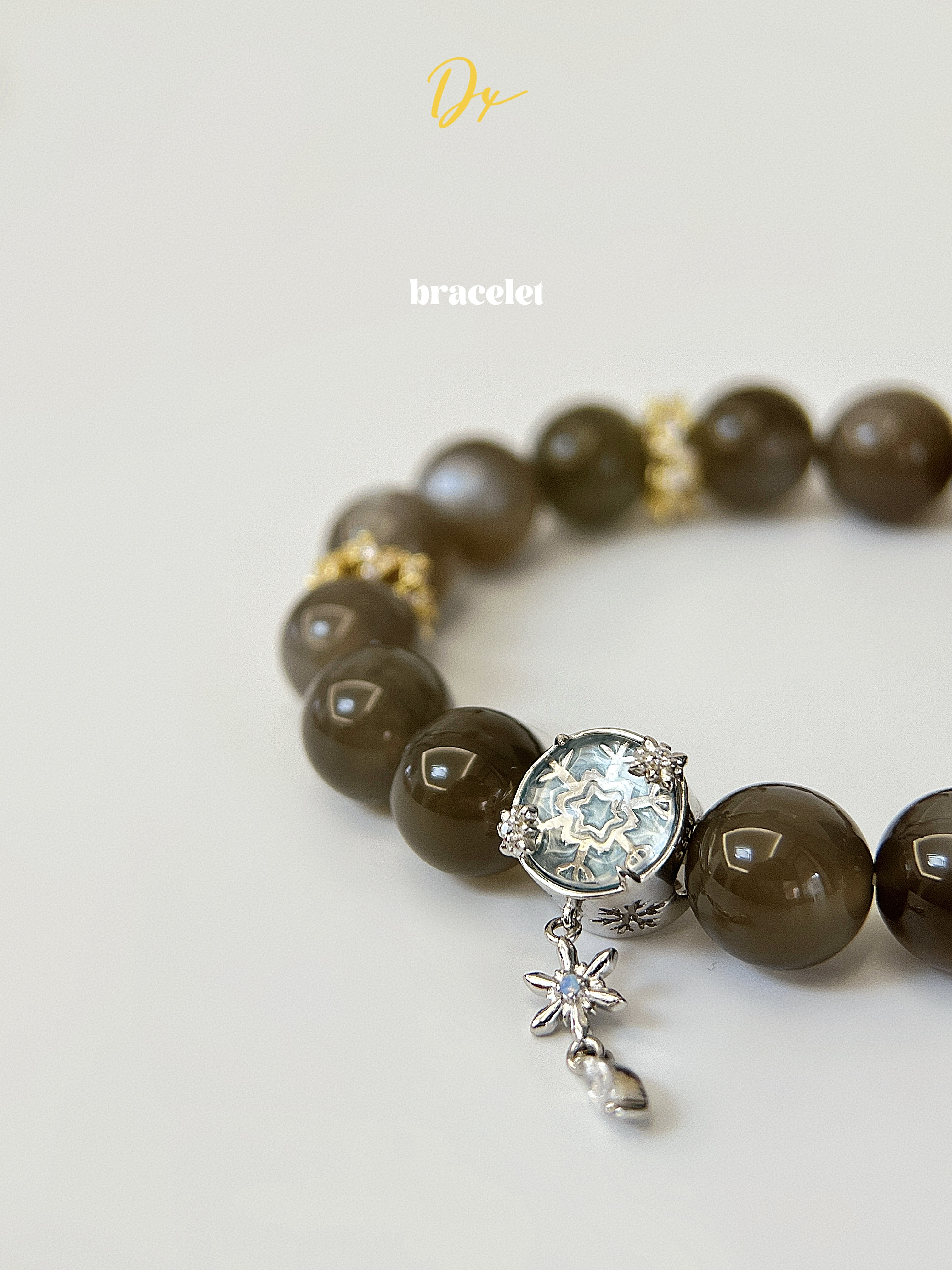 Looking for fashion & lifestyle influencers with crystal bracelet shooting experience to promote our